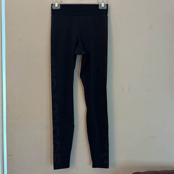 Lululemon Ride & Reflect Tight - Picture 7 of 8